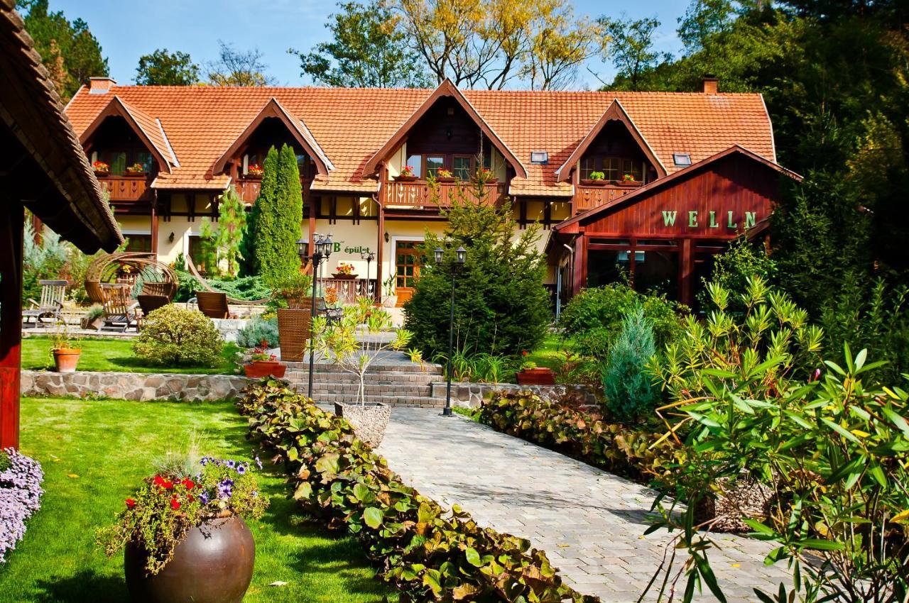Aranygombos Fogado Hotel Telkibánya Exterior foto